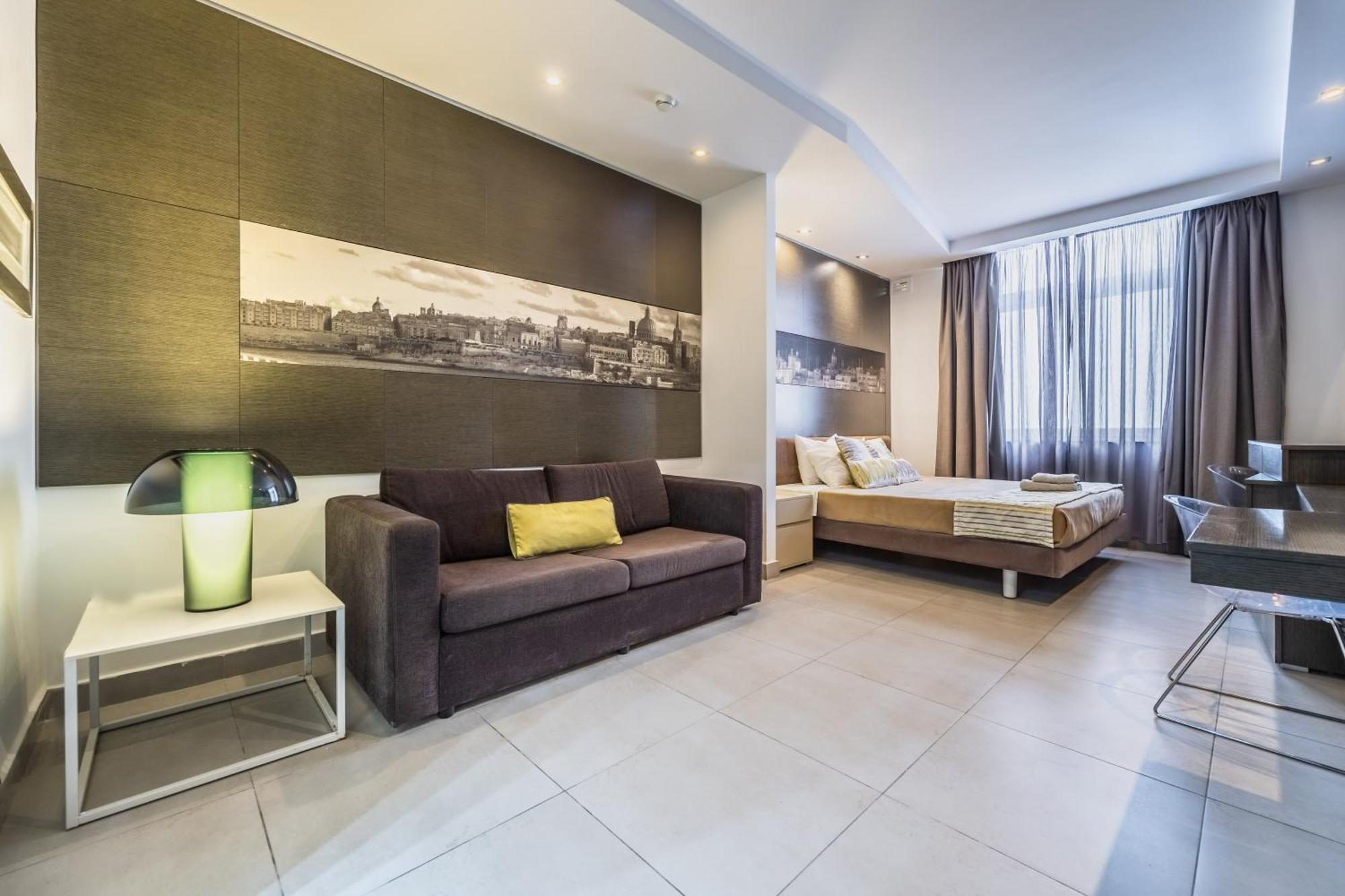 Jules Suites Saint Julian's Eksteriør billede