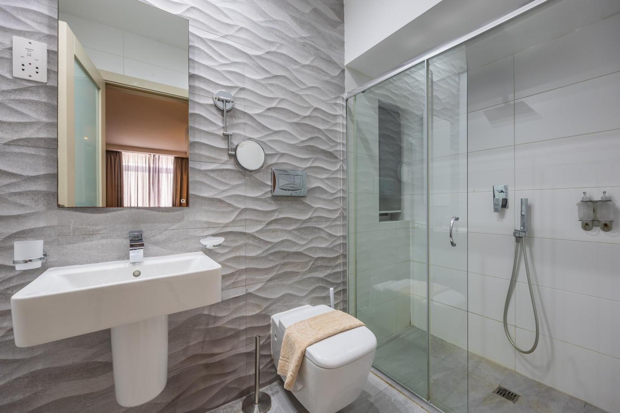 Jules Suites Saint Julian's Eksteriør billede