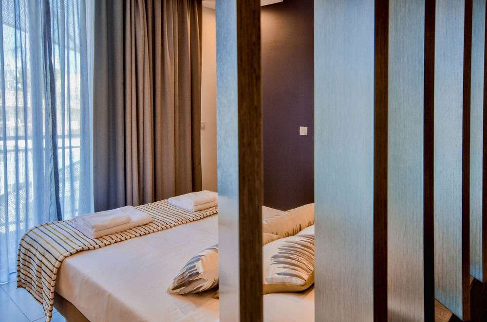 Jules Suites Saint Julian's Eksteriør billede