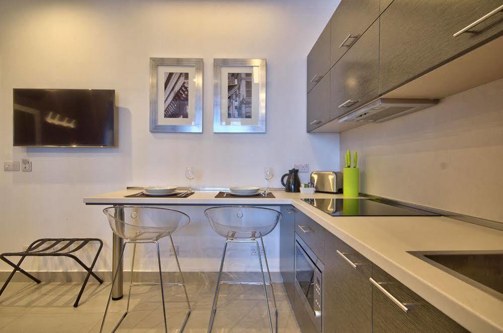 Jules Suites Saint Julian's Eksteriør billede