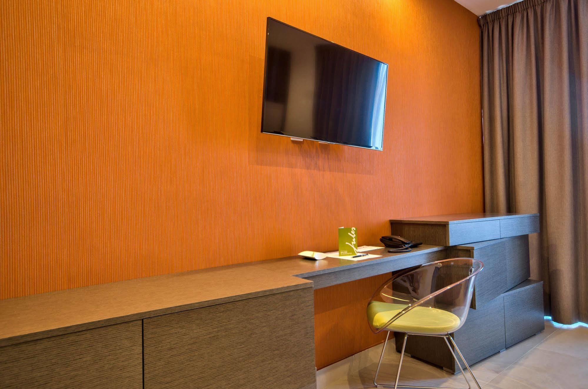 Jules Suites Saint Julian's Eksteriør billede